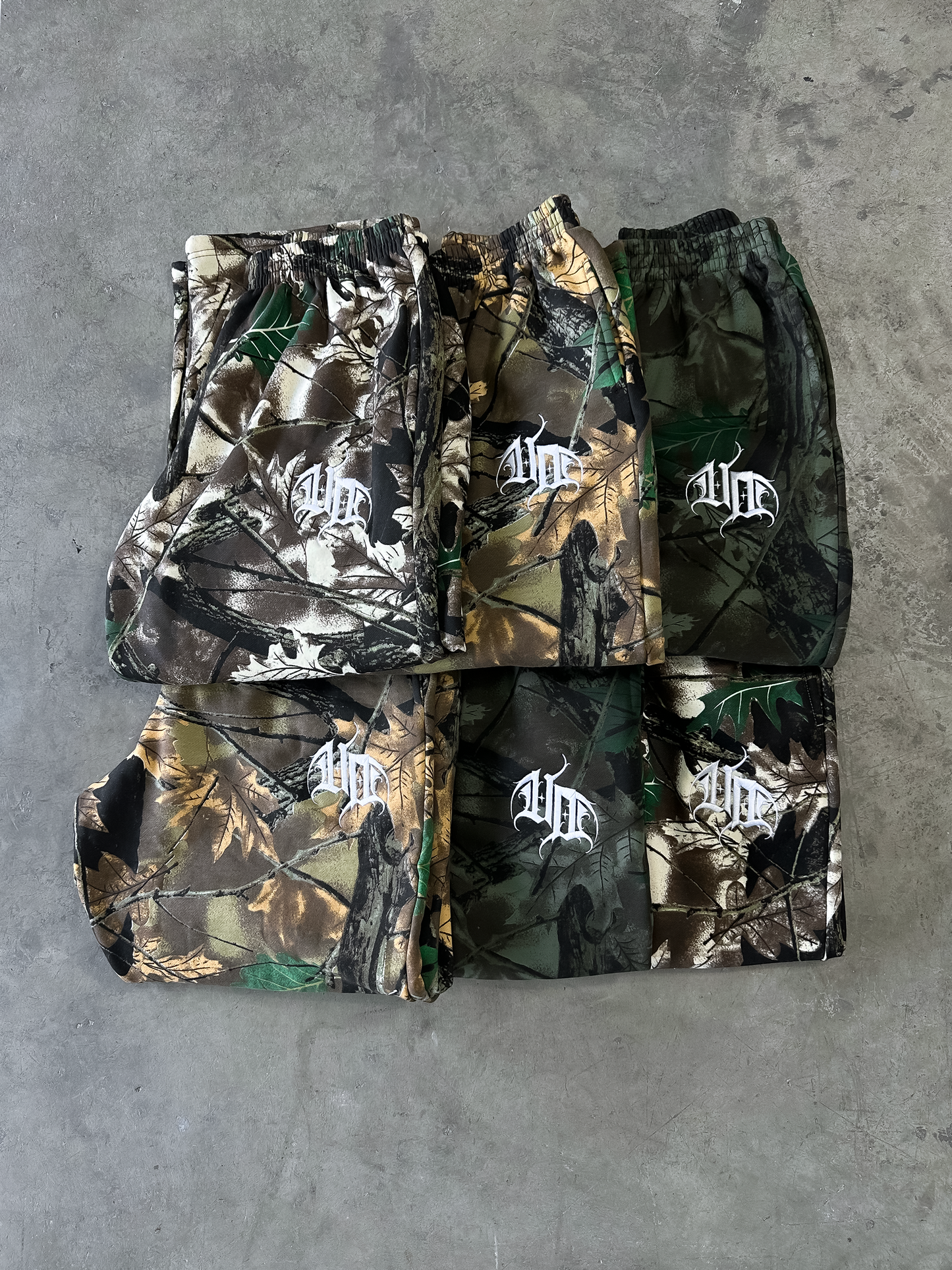 REAL TREE "BAGGY SWEATPANTS" TERRA