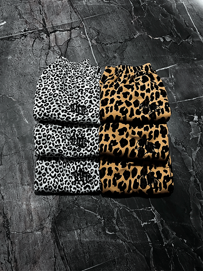 ANIMAL ACCENT "BAGGY SWEATPANTS"
