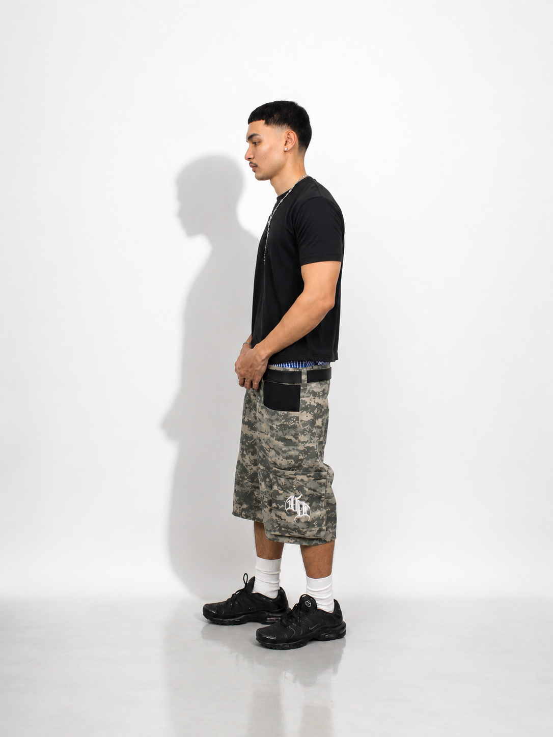 "Moss" Wide Leg Cargo Shorts