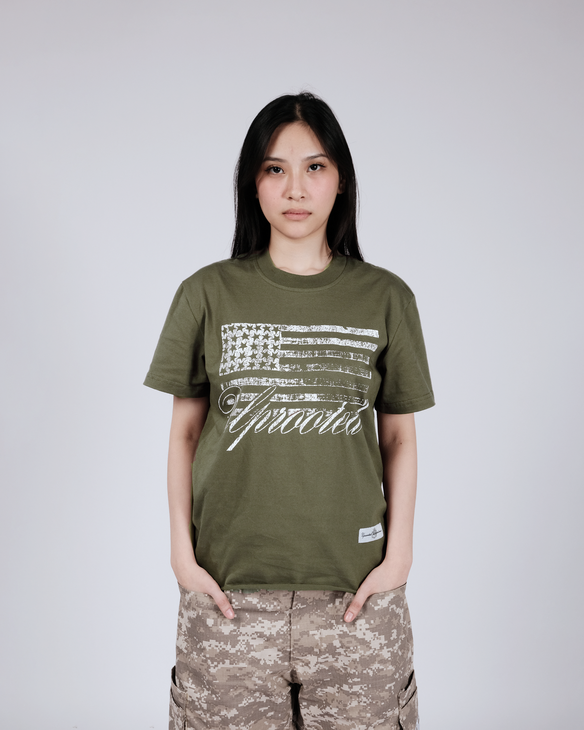 Uprooted "Lost Empire" Regular Fit Raw Hem Shirt Army