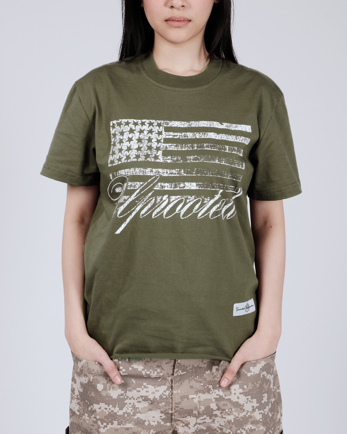 Uprooted "Lost Empire" Regular Fit Raw Hem Shirt Army